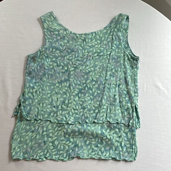 Lost River clothing company sleeveless blue green top/tank - Picture 6 of 7